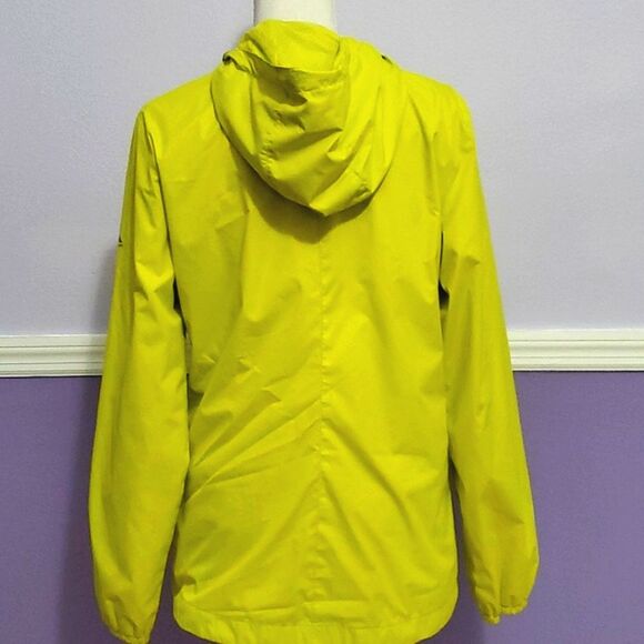 ZeroXposure Key Lime Yellow Lightweight Water Resistant Hooded Rain Jacket - Picture 6 of 15